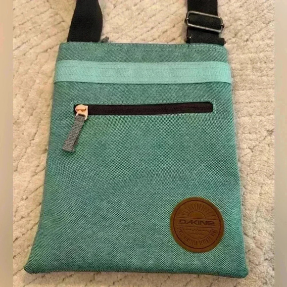 Dankine cross body green/ blue - Picture 1 of 8